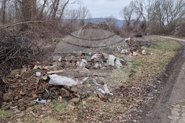 Село Йоглав - нерегламентирано сметище