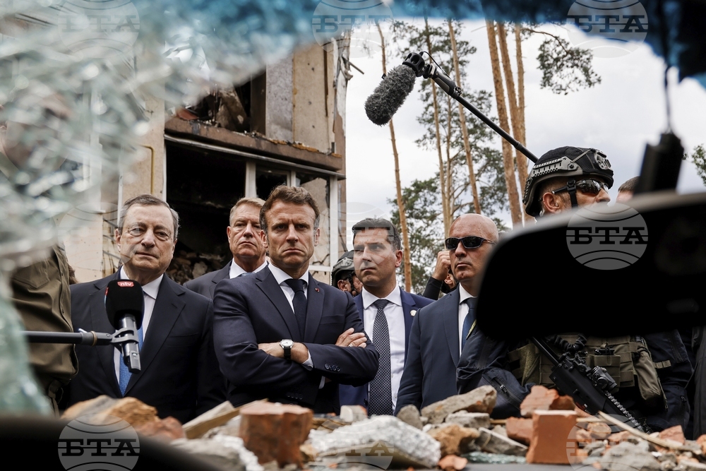 Франция дари на Украйна мобилна лаборатория за ДНК анализи