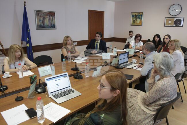  СЕМ - дискусия