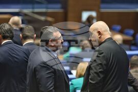 Парламент - заседание