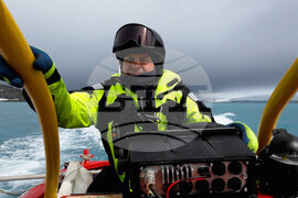 Национална антарктическа експедиция - остров Ливингстън - Иван Неделчев  - изследвания