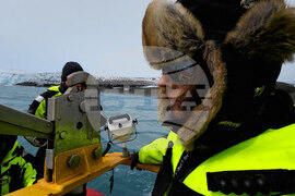 Национална антарктическа експедиция - остров Ливингстън - Елиза Узунова - изследвания