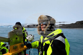 Национална антарктическа експедиция - остров Ливингстън - Елиза Узунова - изследвания