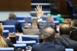 Парламент - заседание