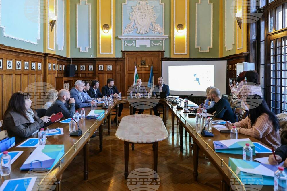 Община Пловдив внедри пилотно технология за проверка на автомобилите, паркирали в "Синя зона"