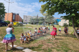 Разград - библиотека - приказна ваканция