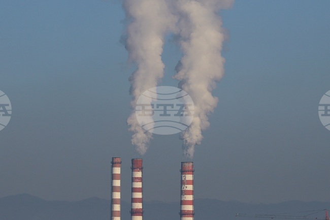 EU Industrial Production Up 0.3%, Bulgaria's Down 0.7%, Eurozone Holds Steady in October 