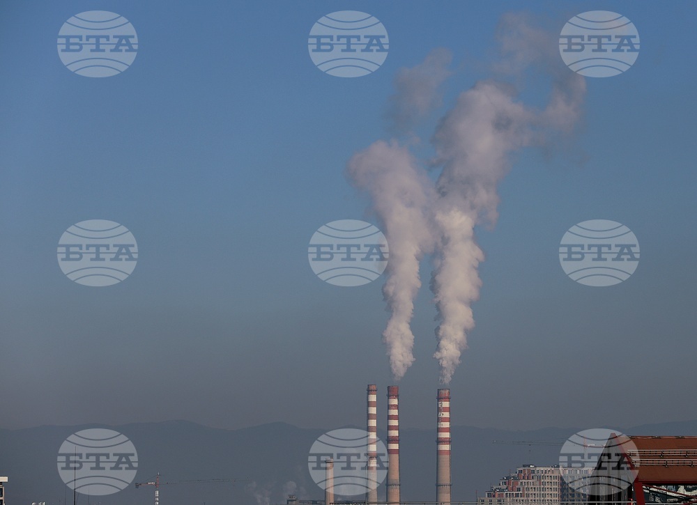 EIB Survey: Climate Change Ranks Fifth Among Bulgaria's Top Challenges