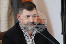 Парламент - Комисия за контрол върху управлението на средствата от европейските фондове