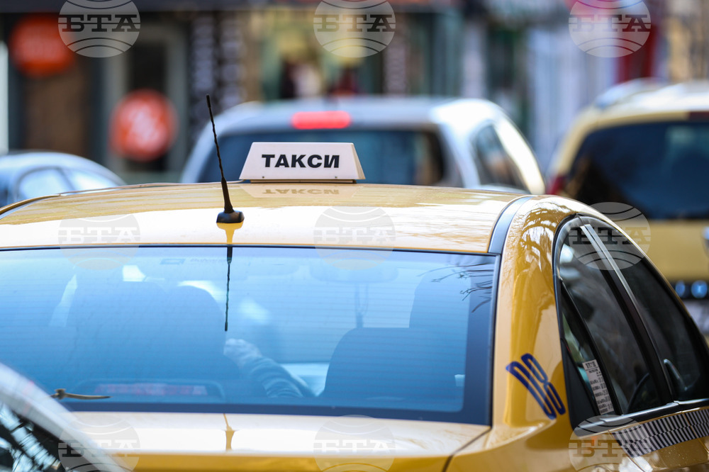 От 1 май минималната дневна тарифа на такситата във Варна става 1,30 лева
