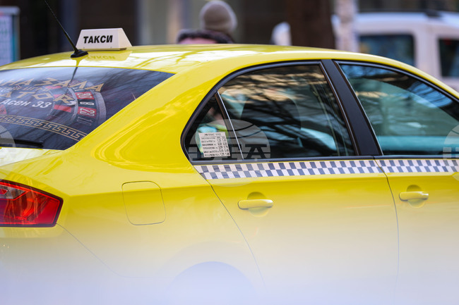 Увеличение на минималната цена за километър пробег на таксиметровия превоз ще гласуват утре общинските съветници в Асеновград