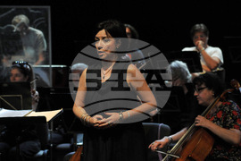 Бургас - Александрина Пендачанска - концерт