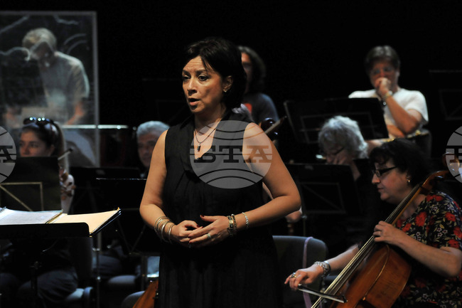 Бургас - Александрина Пендачанска - концерт