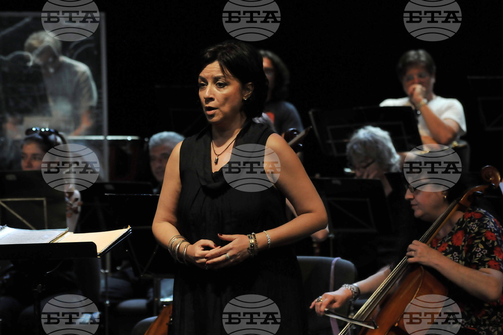 Бургас - Александрина Пендачанска - концерт