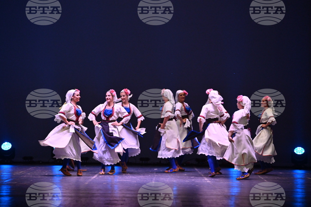 Пловдив - Дипломен концерт - спектакъл "Дървото на живота"