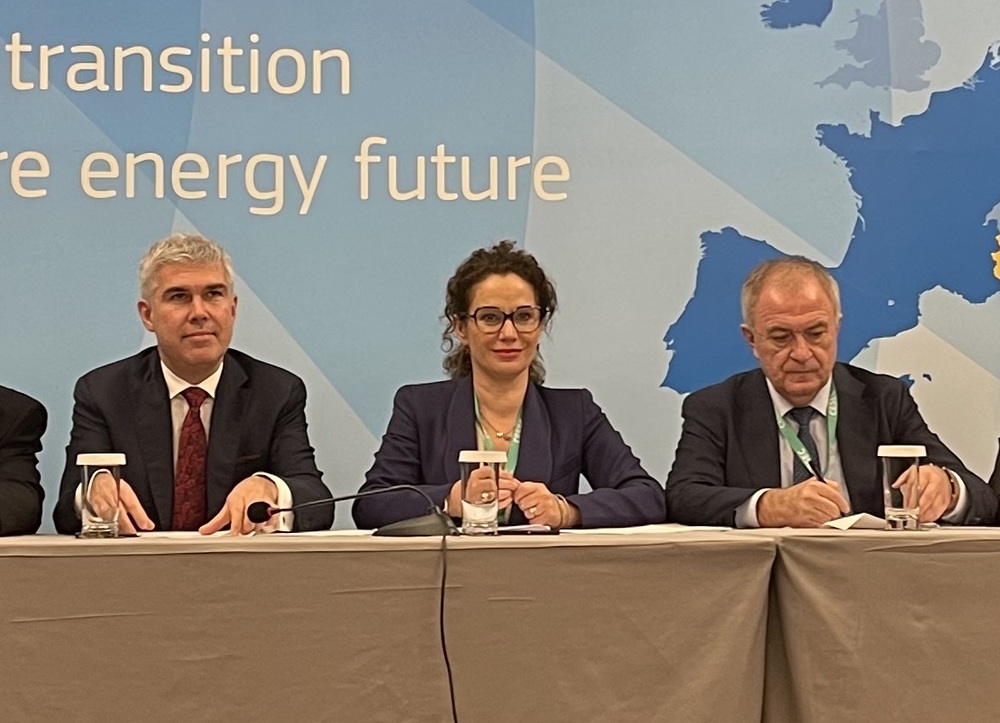 Булгартрансгаз публикува предложения за проекти за повишаване капацитетите по Вертикалния газов коридор