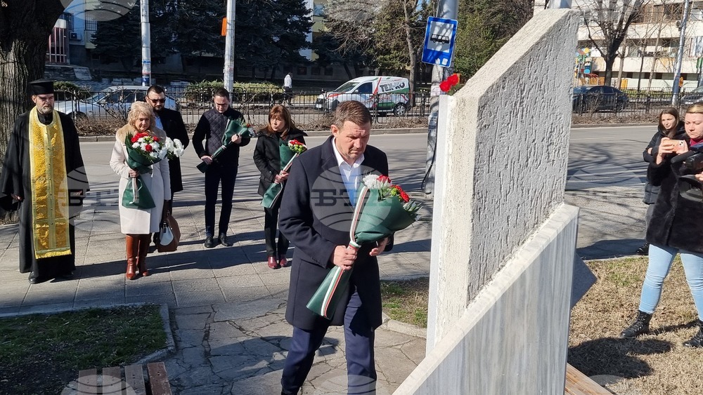 Хасково - Ден за почит на жертвите на комунизма - панихида