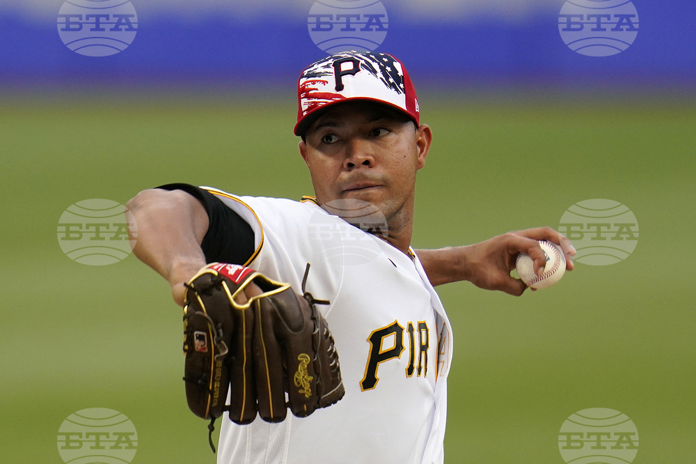 Yankees Pirates Baseball