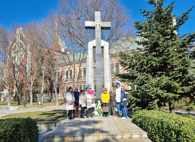 Варна - Ден в памет на жертвите на тоталитаризма - поднасяне на цветя