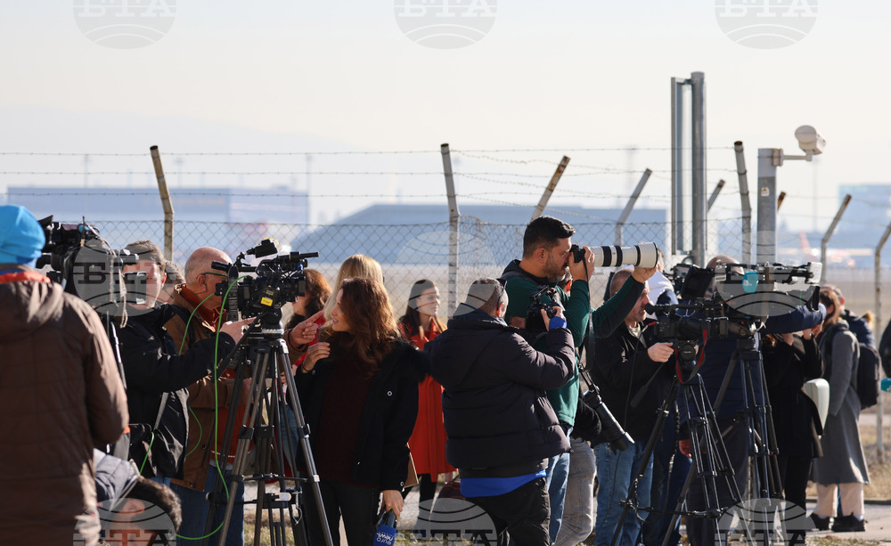 Летище "Враждебна" - хеликоптер - посрещане