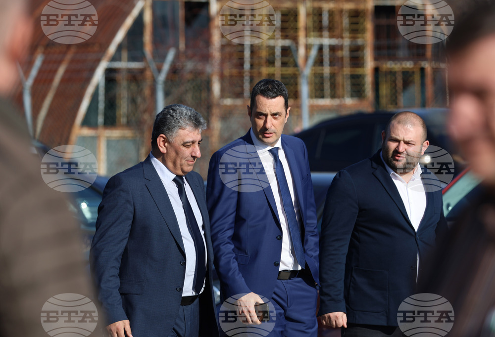 Летище "Враждебна" - хеликоптер - посрещане