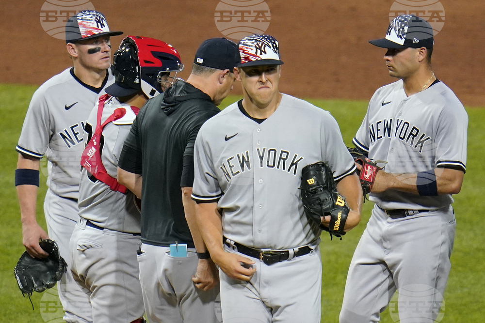 Yankees Pirates Baseball