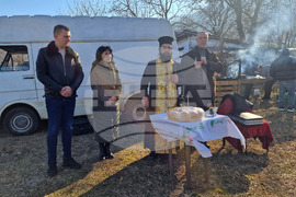 Село Коларово - зарязване на лозя