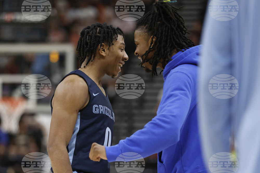 Grizzlies 76ers Basketball