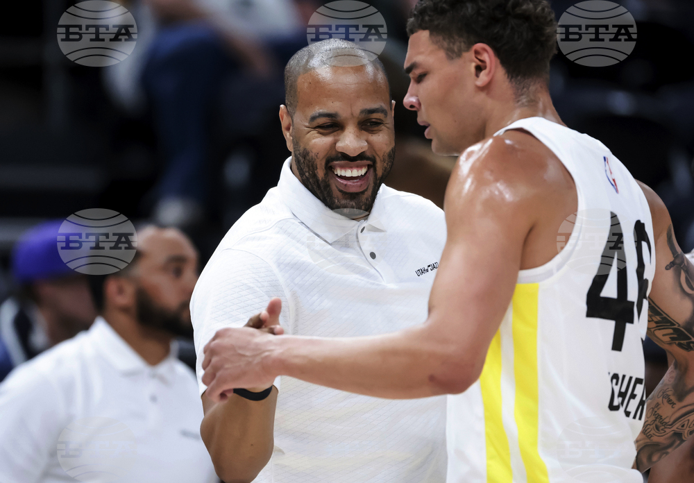 Thunder Jazz Basketball
