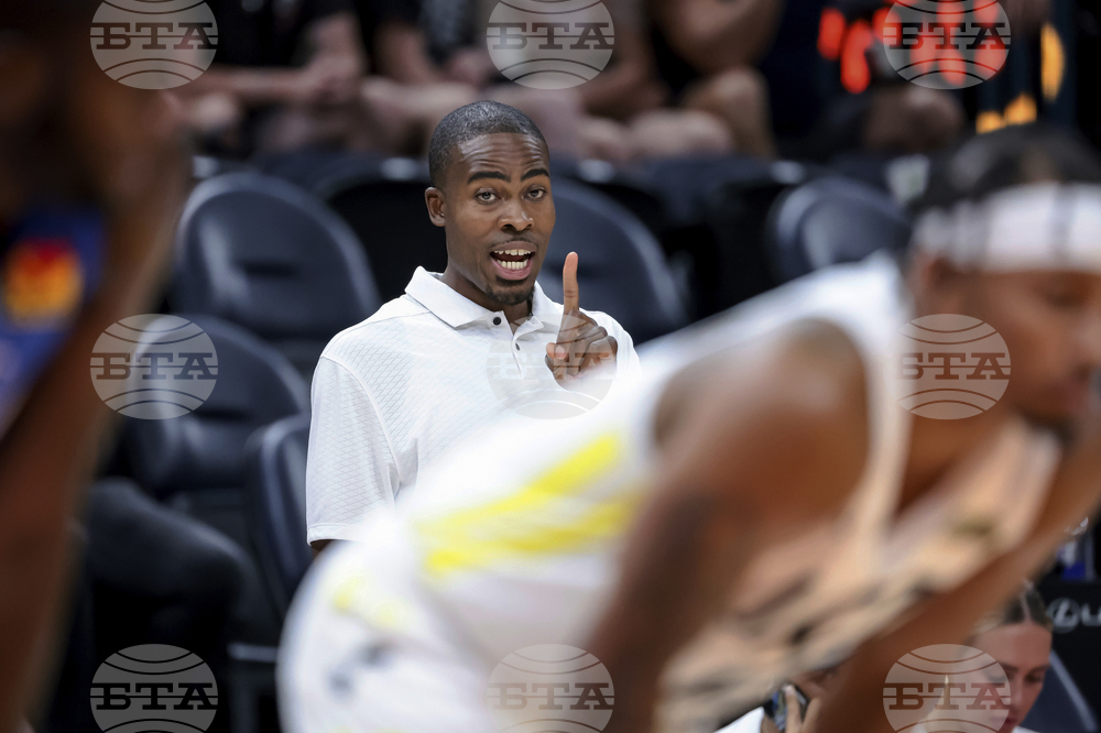Thunder Jazz Basketball
