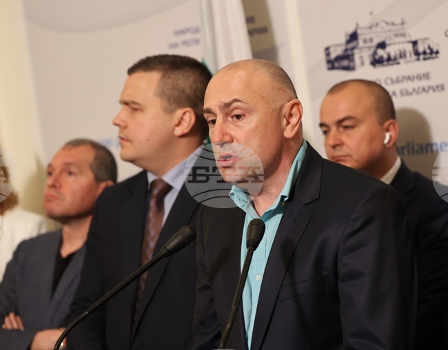 Парламент - ИТН - брифинг