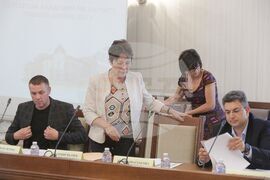 Парламент - Комисия по образованието и науката