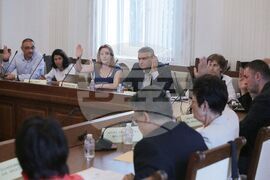 Парламент - Комисия по образованието и науката