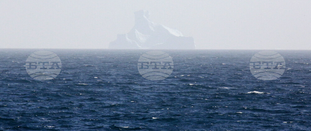 Национална антарктическа експедиция - Военен научноизследователски кораб „Св. Св. Кирил и Методий“ - НИК 421