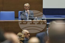 Парламент - заседание