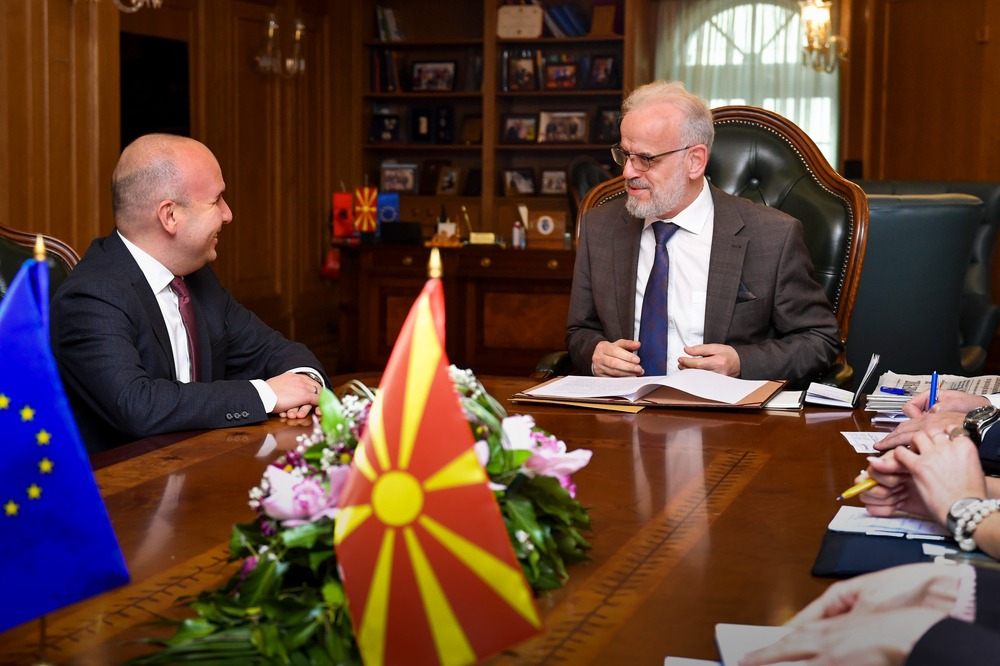 Илхан Кючюк се срещна с новия премиер на Северна Македония