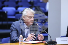 Парламент – комисия по вътрешна сигурност и обществен ред