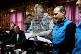 Национална антарктическа експедиция - аржентинска база на Антарктида „Керлини“ - Военен научноизследователски кораб „Св. Св. Кирил и Методий“ - НИК 421