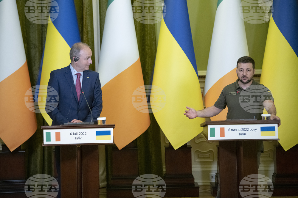 Украинският президент Зеленски благодари на Ирландия за подкрепата й на срещата си с ирландския премиер Мартин в Киев