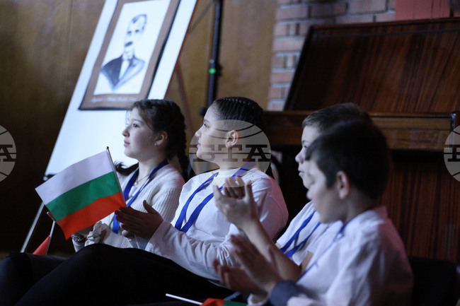  Благоевград - училище - музей - Кузман Шапкарев - годишнина