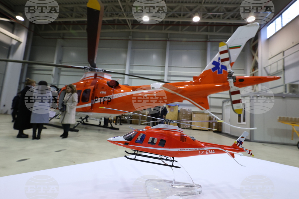 Хеликоптер за спешна медицинска - официално представяне