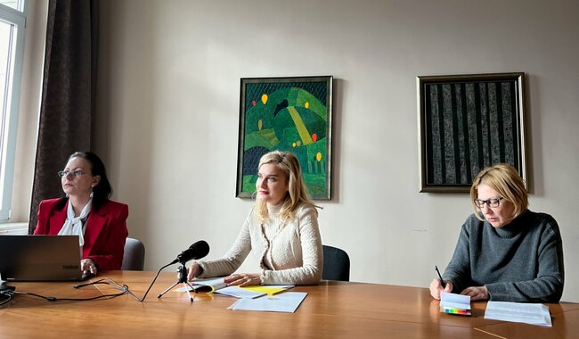 България ще настоява за извеждането на правилните инструменти в подкрепа на сектор "Туризъм", заяви министър Динкова