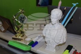 Румъния - Българчета учат в Международното училище в Букурещ