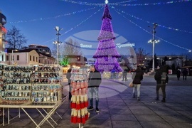 Бургас - продажба на мартеници