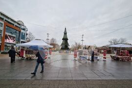 Бургас - продажба на мартеници