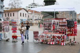 Бургас - продажба на мартеници