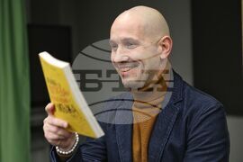 Бургас - Симеон Колев - книга - представяне