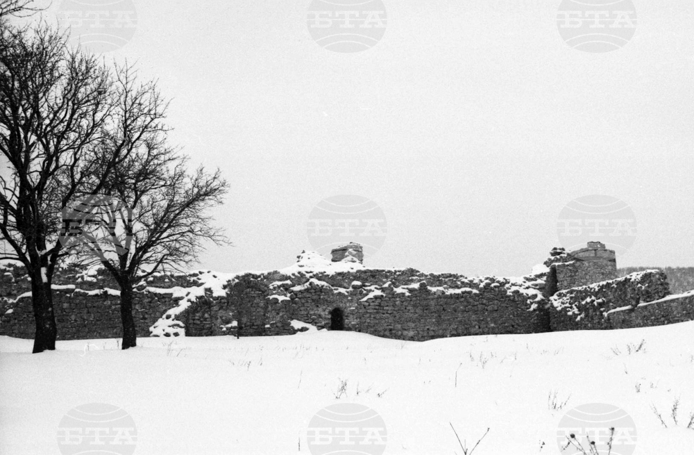 Средновековната крепост Мезек