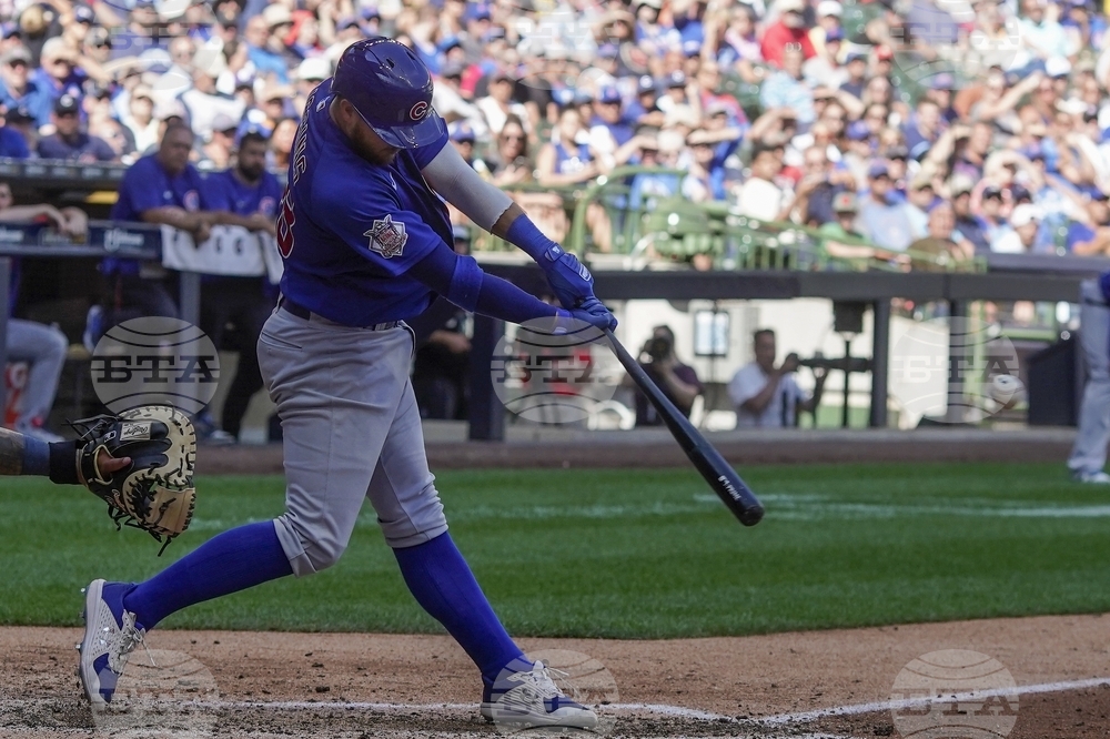 Cubs Brewers Baseball