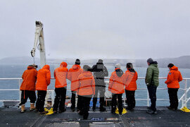 Национална антарктическа експедиция - НИК 421 - аржентински изследователи - посещение